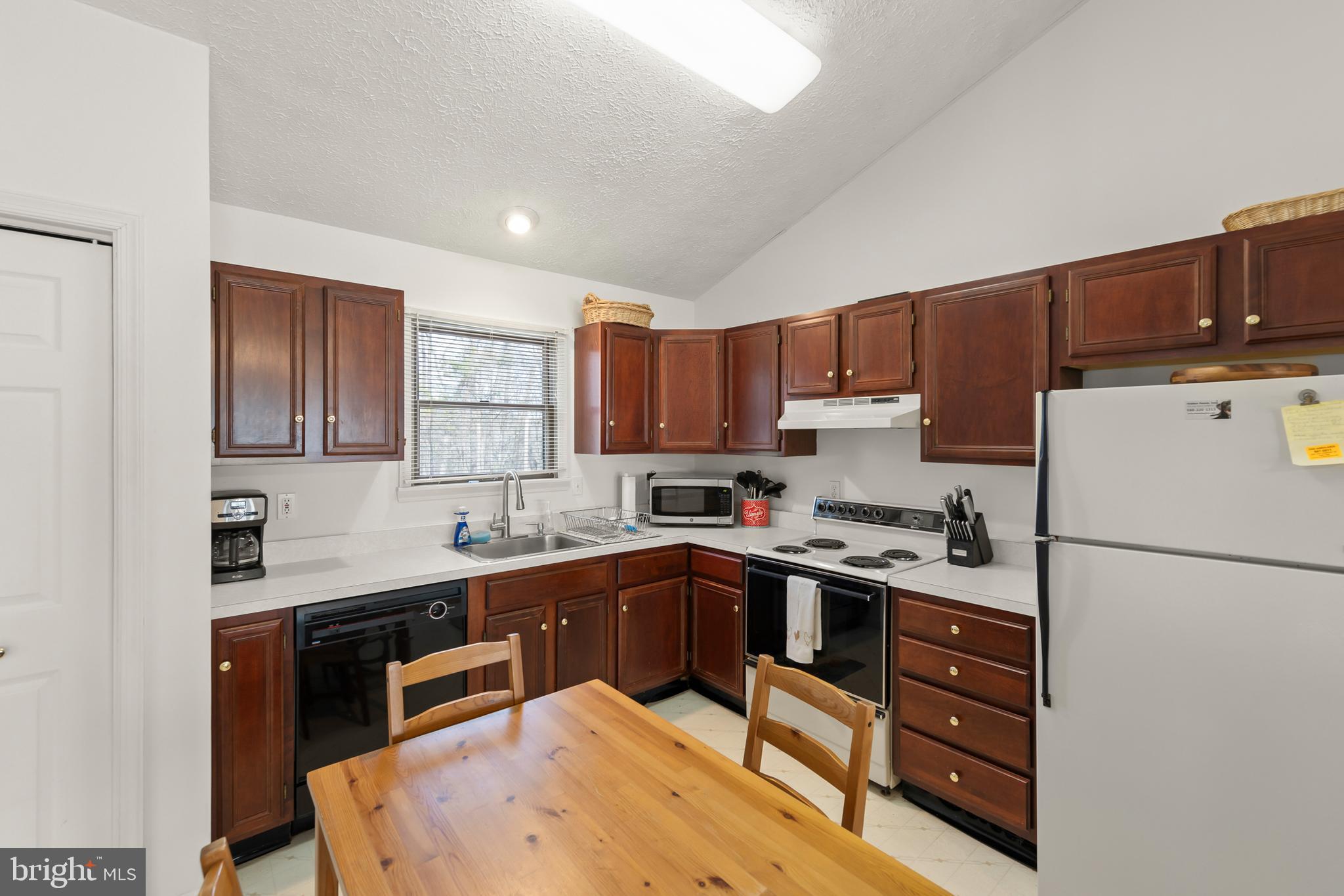 CHRISTINA'S WORLD II - Residential