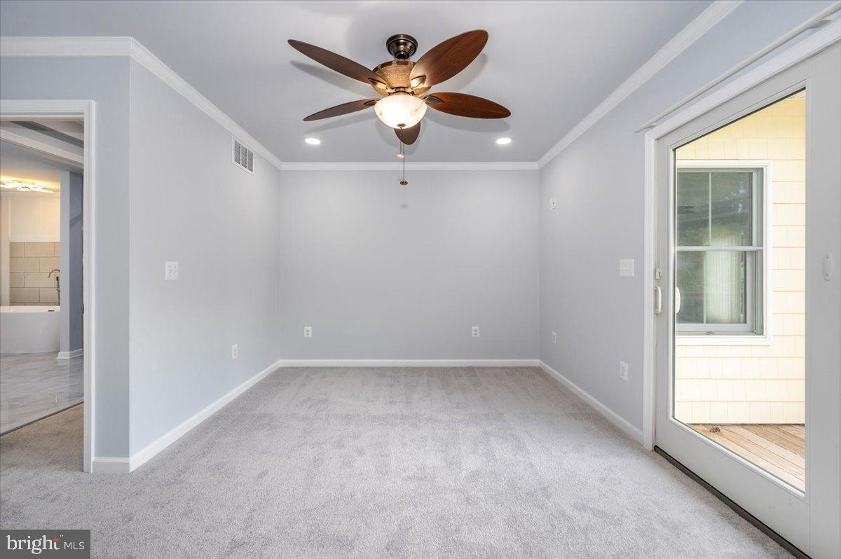 REGULARS - Residential