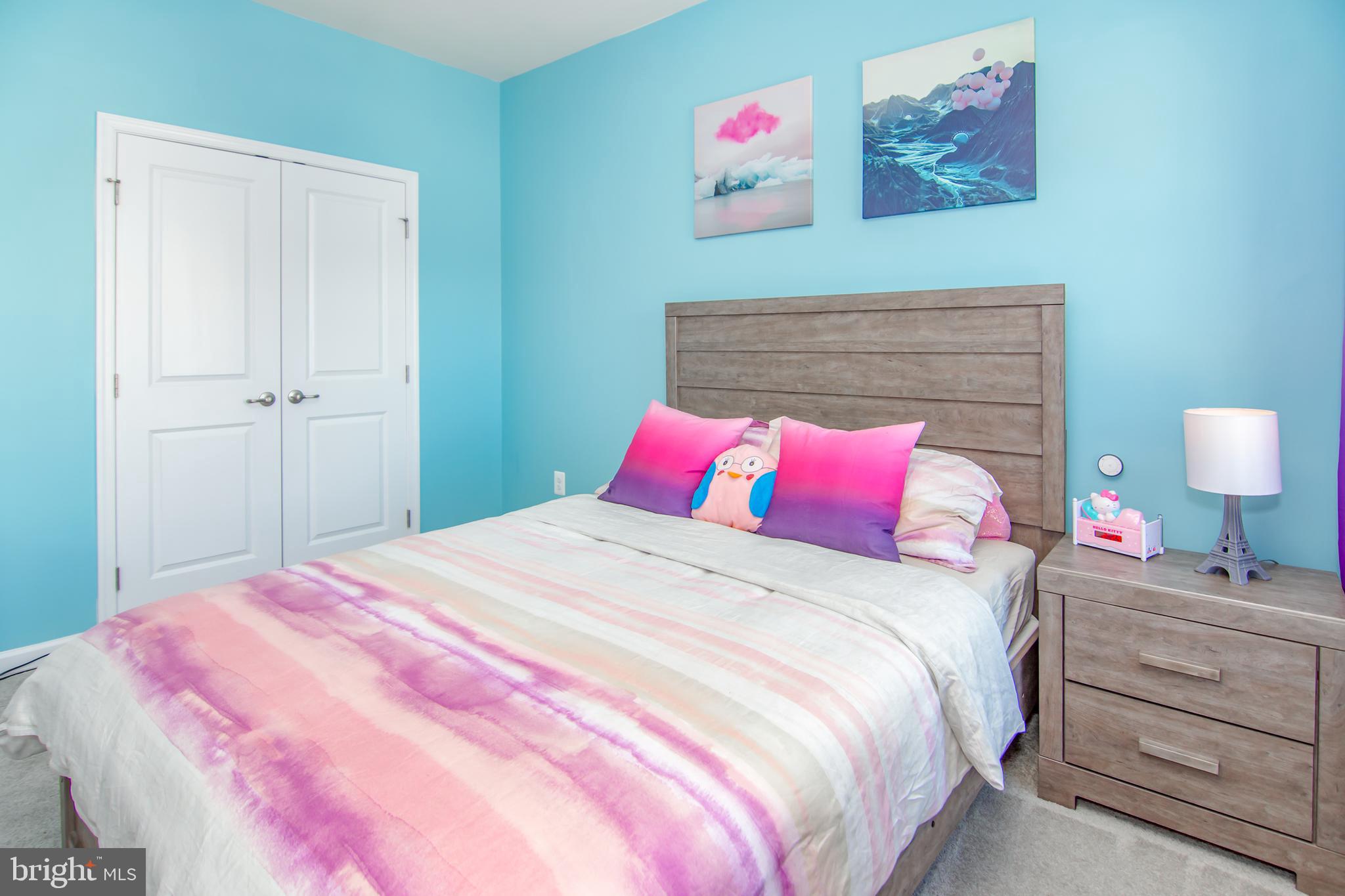 PONDVIEW - Residential Lease