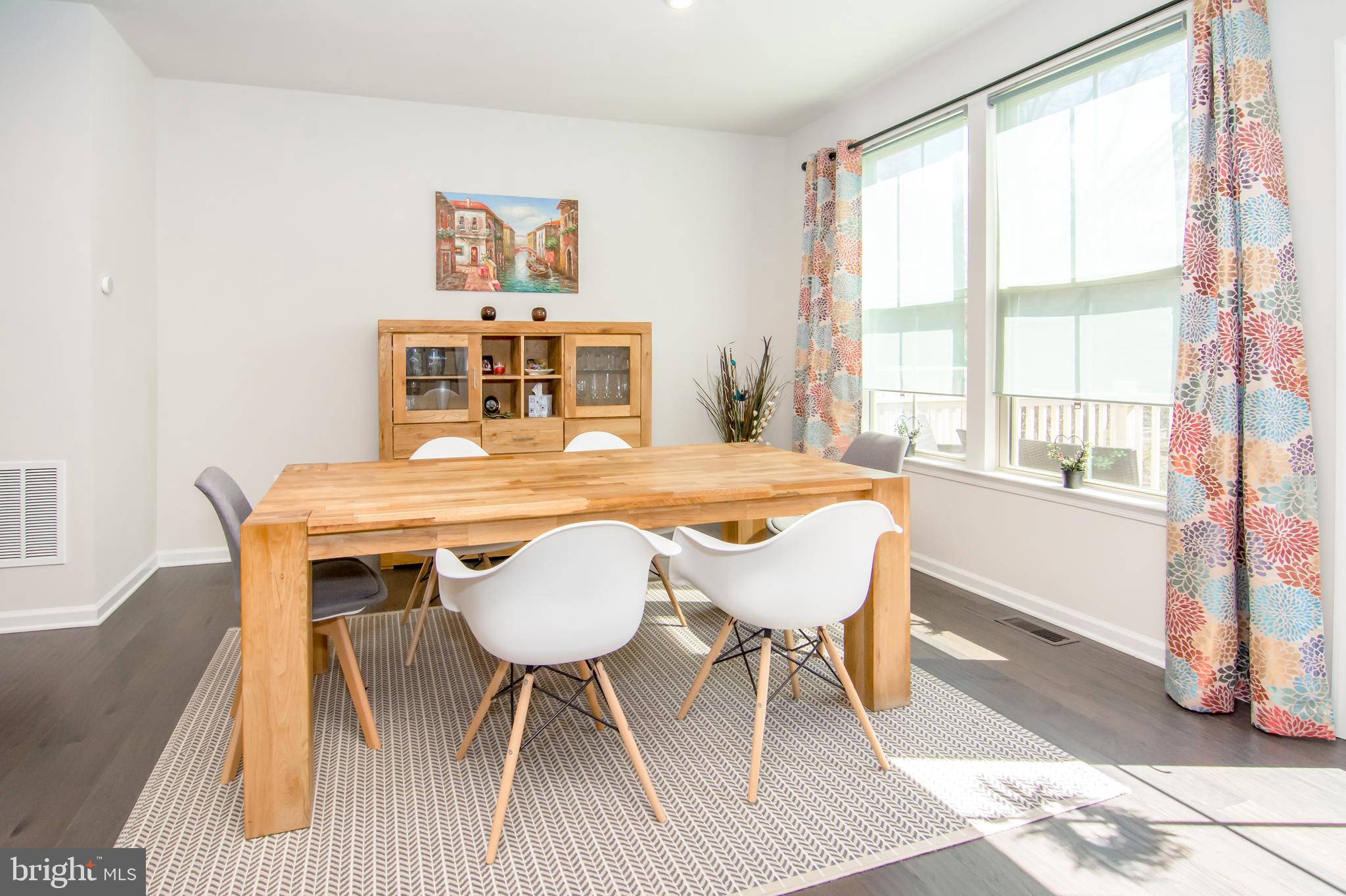 PONDVIEW - Residential Lease