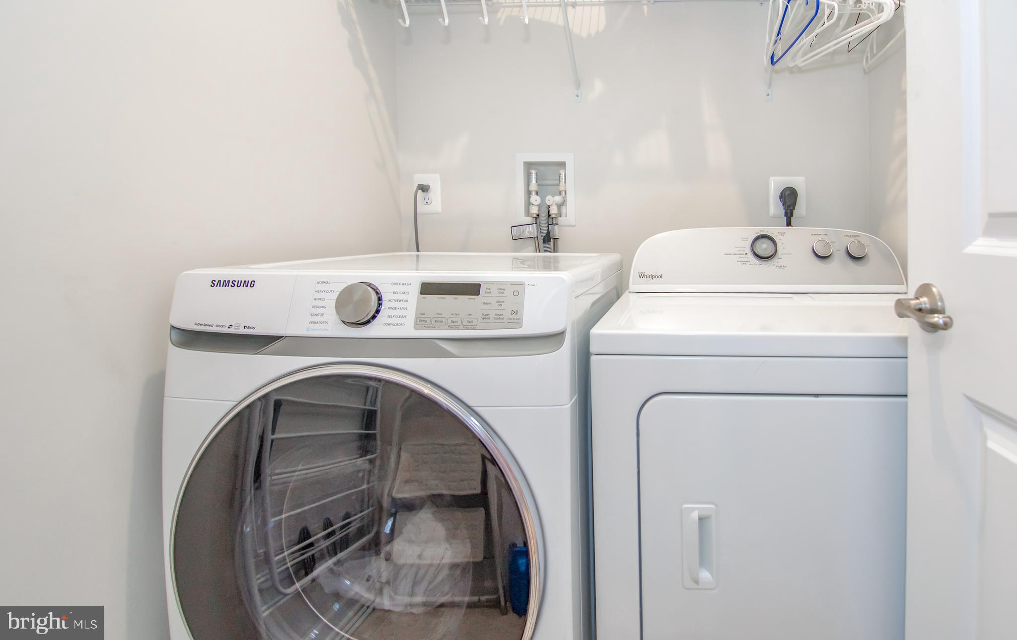 PONDVIEW - Residential Lease