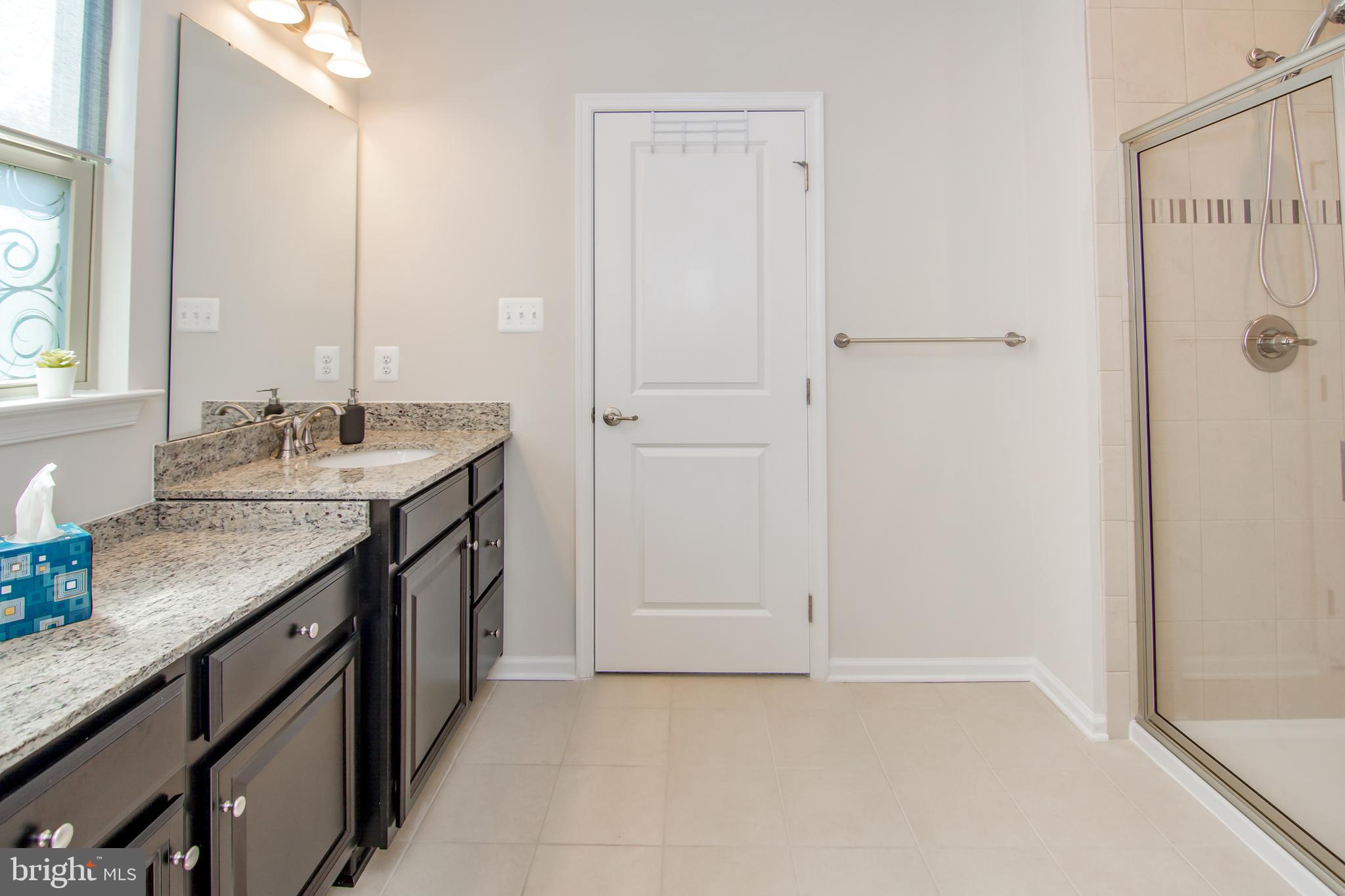 PONDVIEW - Residential Lease