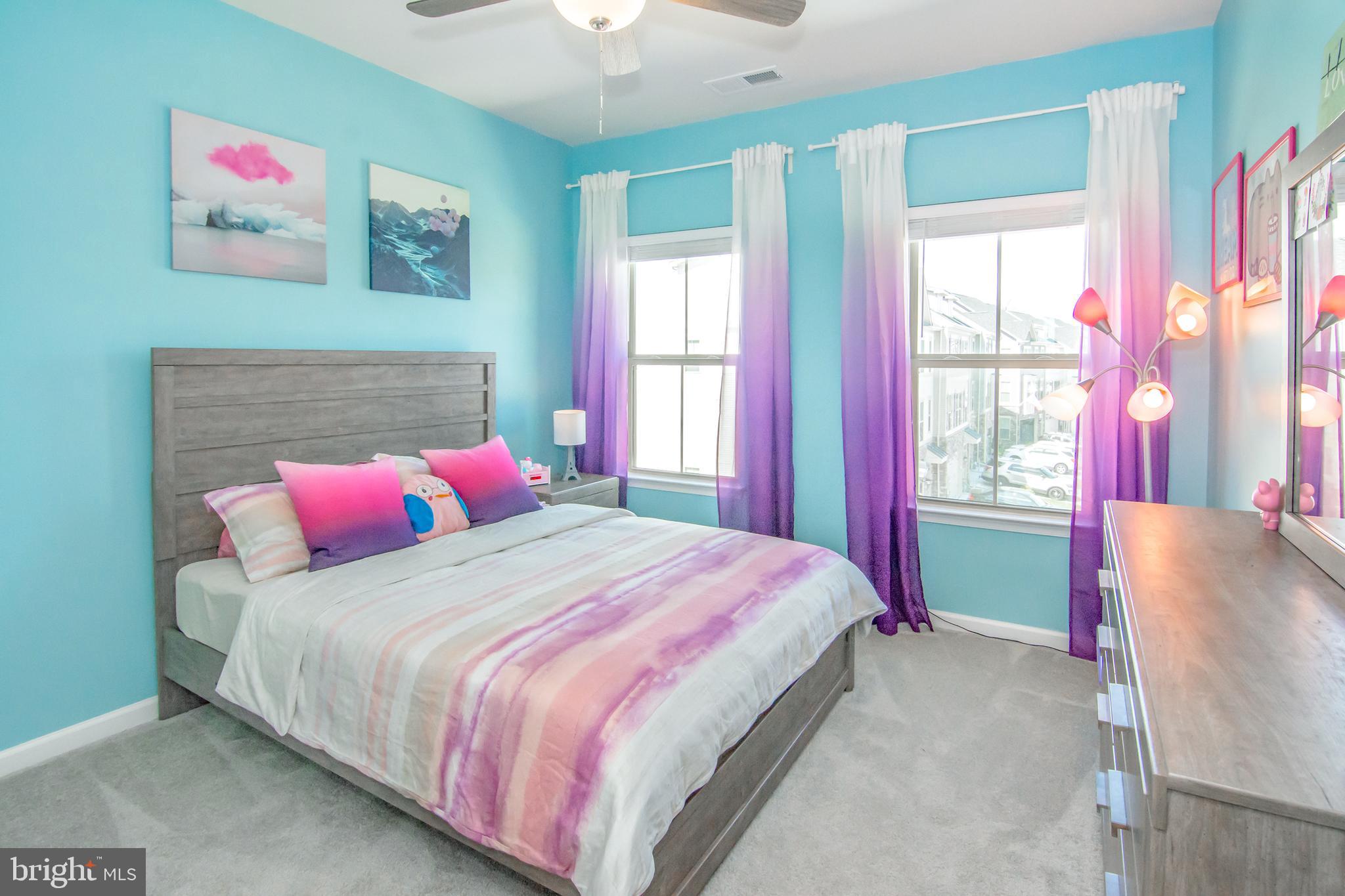 PONDVIEW - Residential Lease