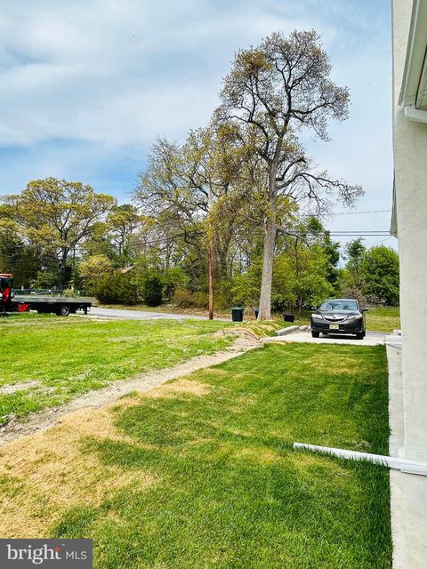 Tiny photo for 352 Roosevelt Avenue, LINDENWOLD, NJ 08021 (MLS # NJCD2116030)