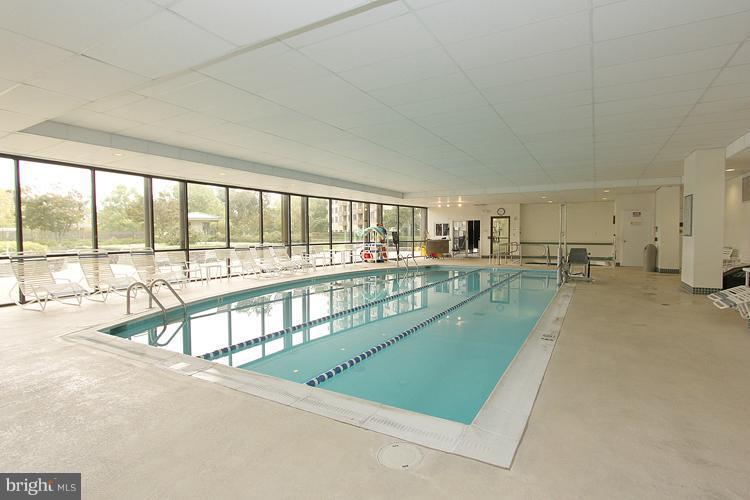 PROMENADE TOWERS - Residential Lease