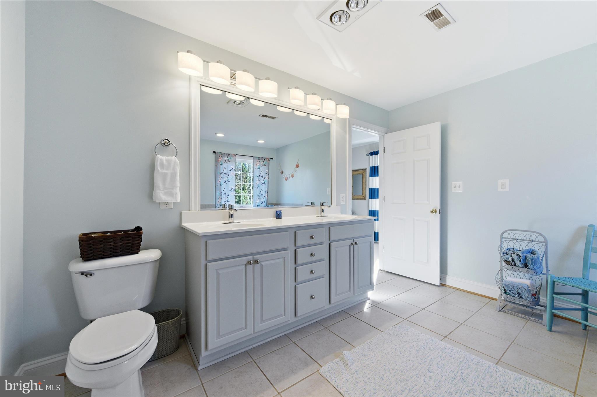 HERMITAGE - Residential