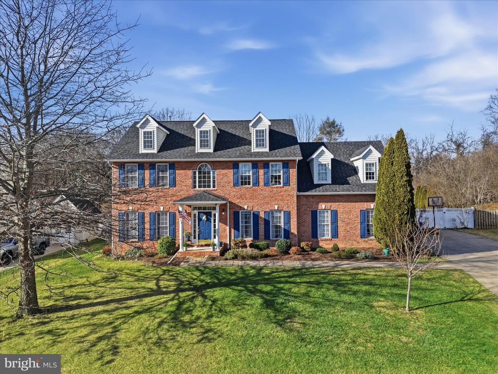 Photo of 117 Hermitage Boulevard, BERRYVILLE, VA 22611 (MLS # VACL2006292)