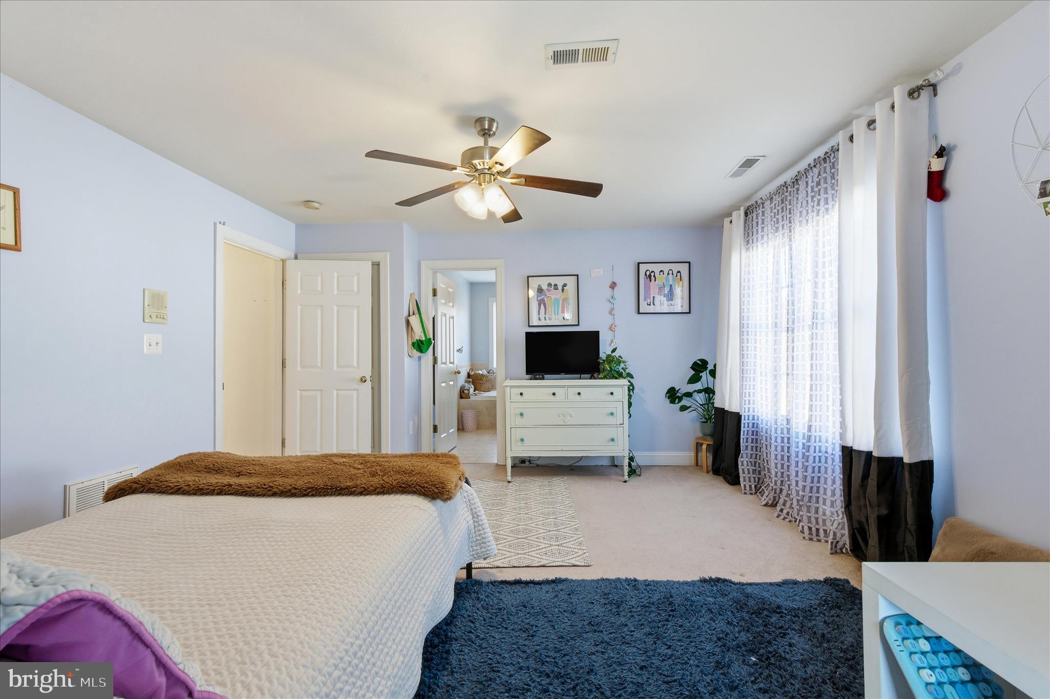 HERMITAGE - Residential