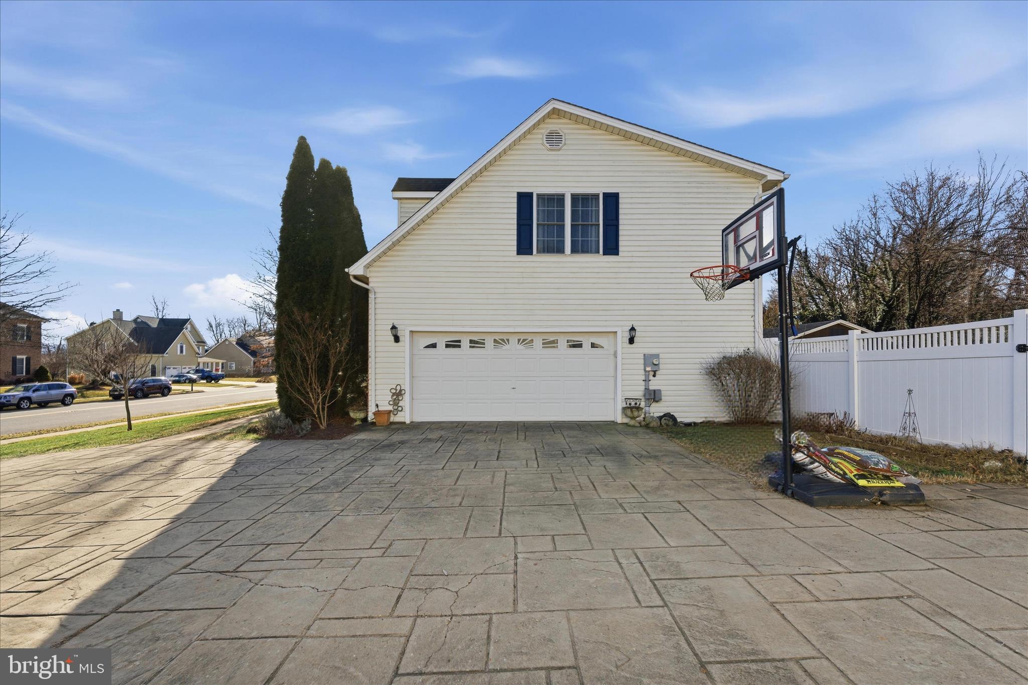 HERMITAGE - Residential