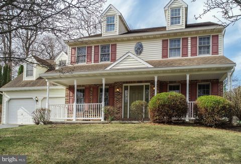 592 WOLFE LANE MOHNTON PA 19540
