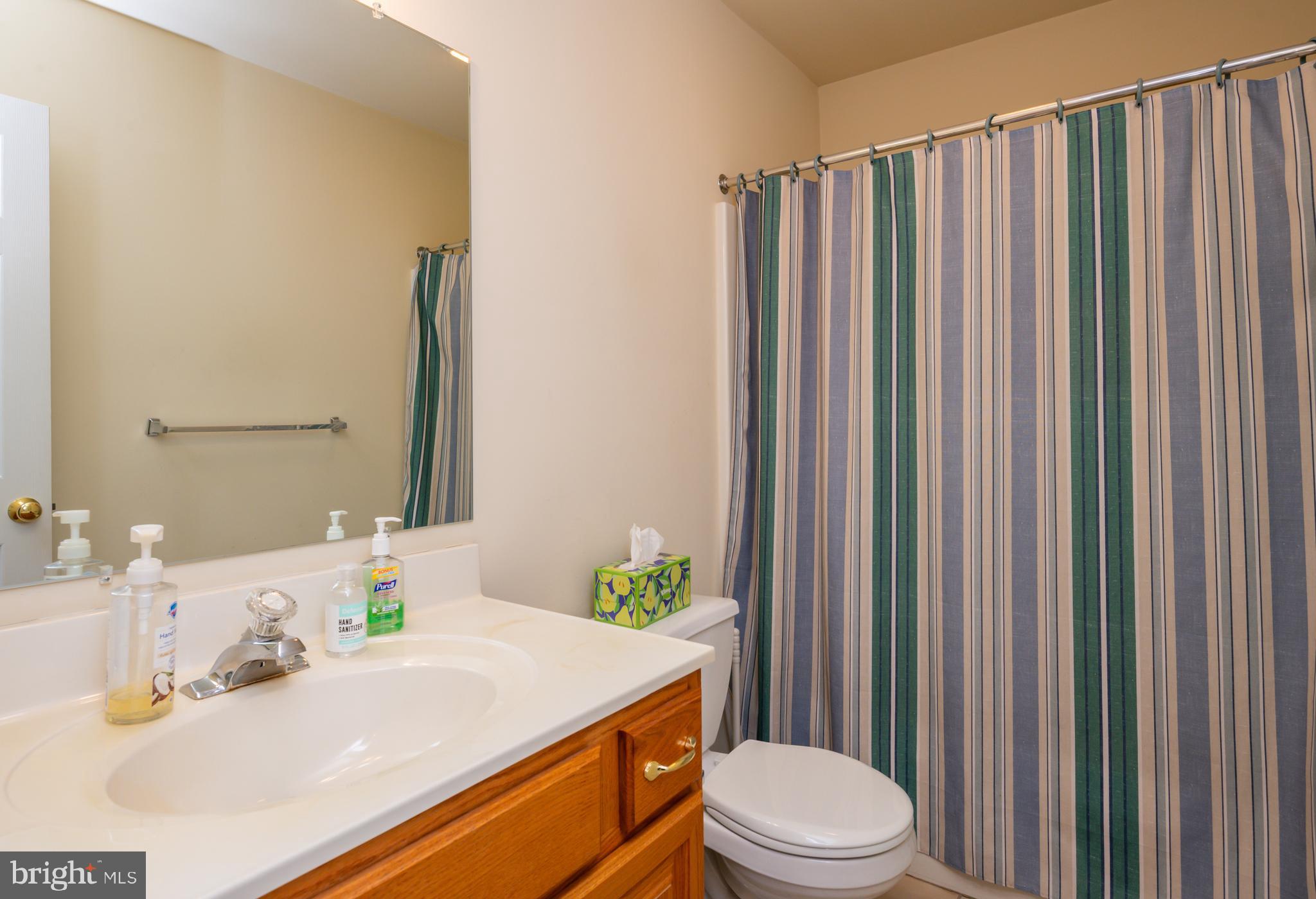 NORTHRIDGE - Residential