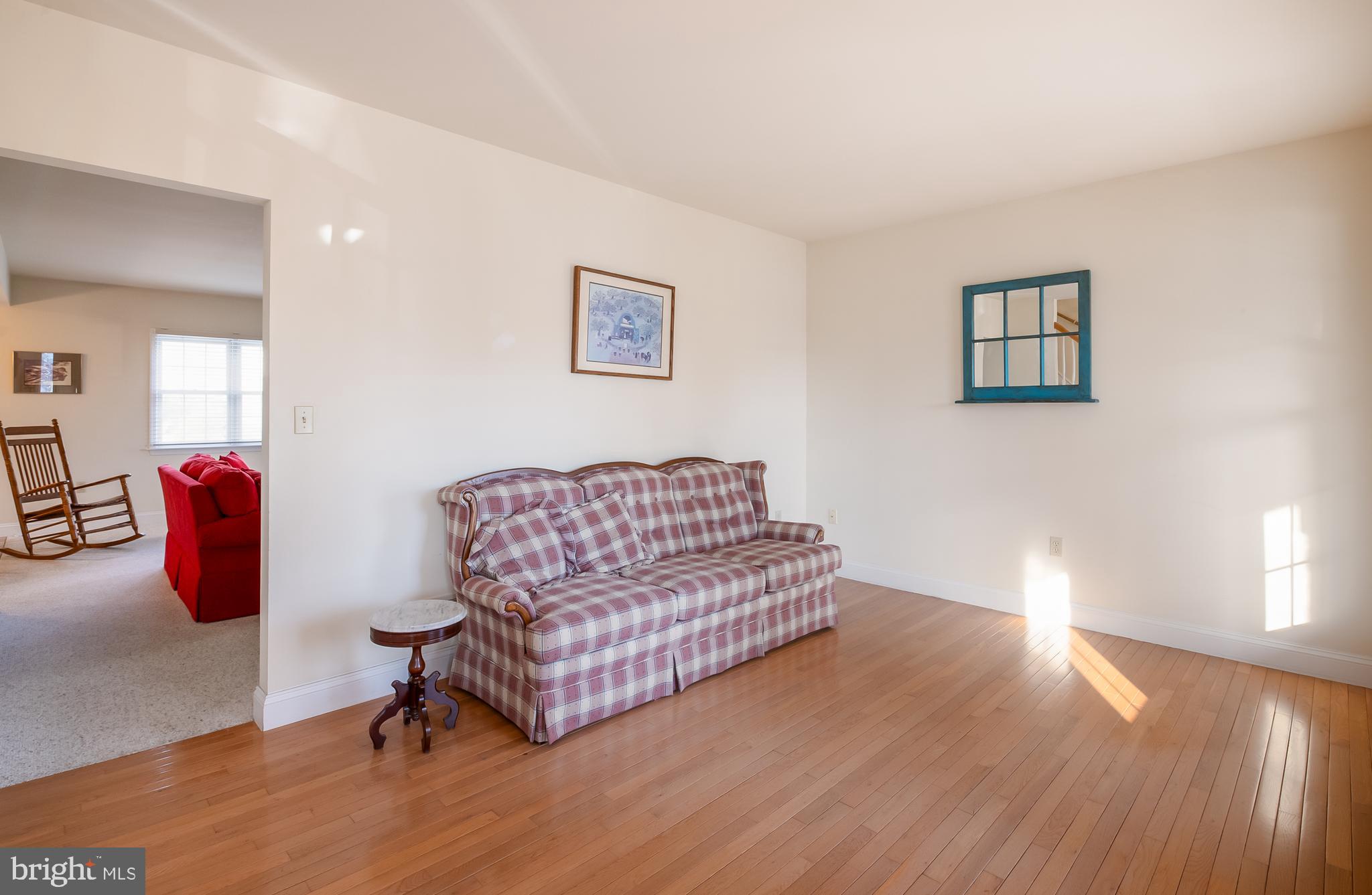 NORTHRIDGE - Residential