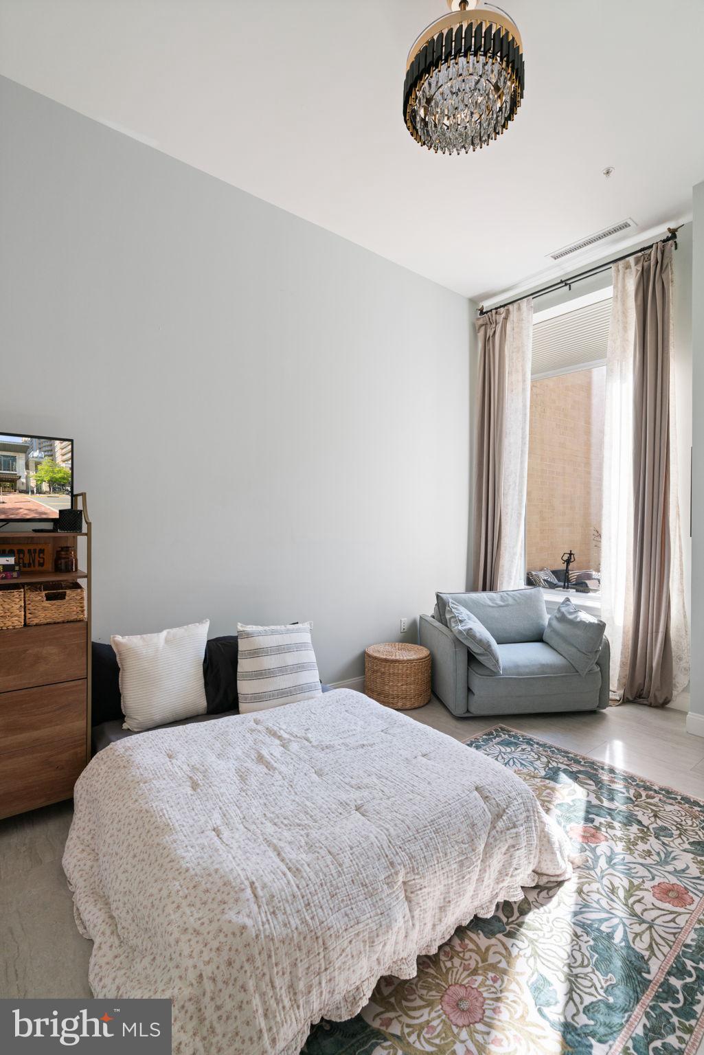 MIDTOWN AT RESTON TOWN CENTER - Residential