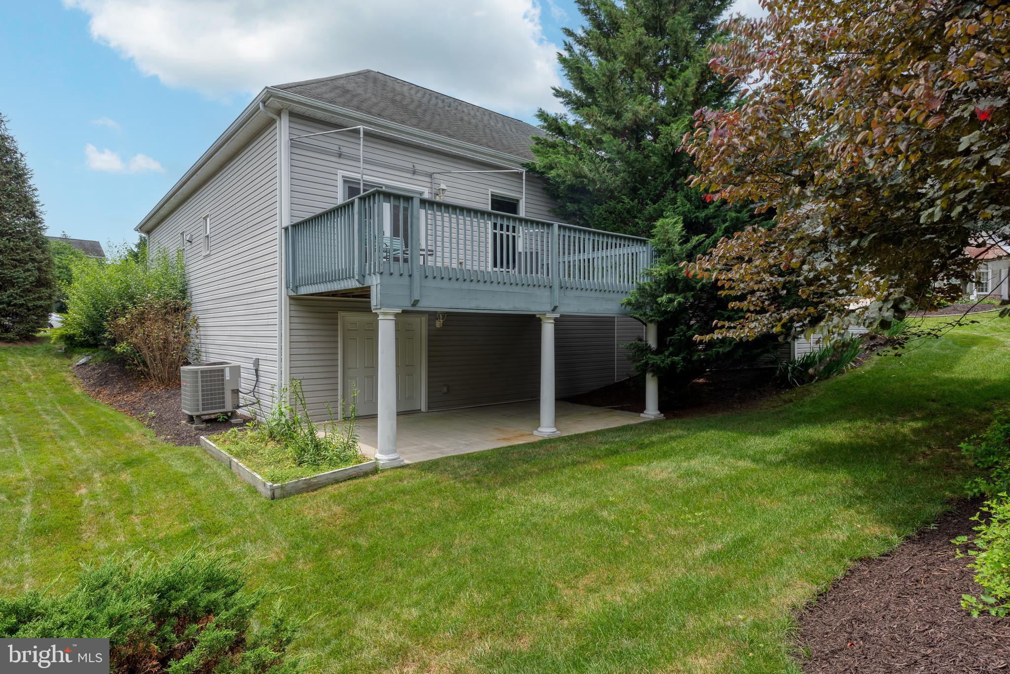 WITNEY RIDGE - Residential