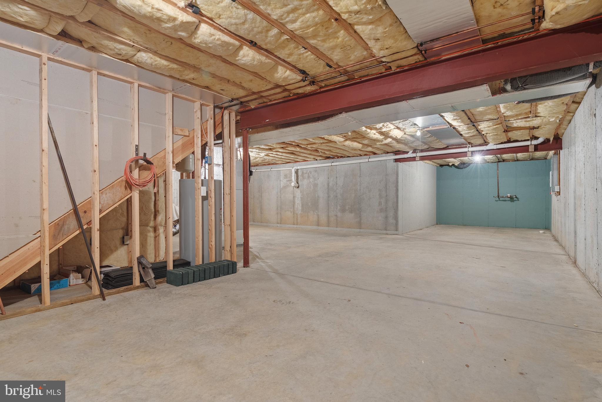 WITNEY RIDGE - Residential