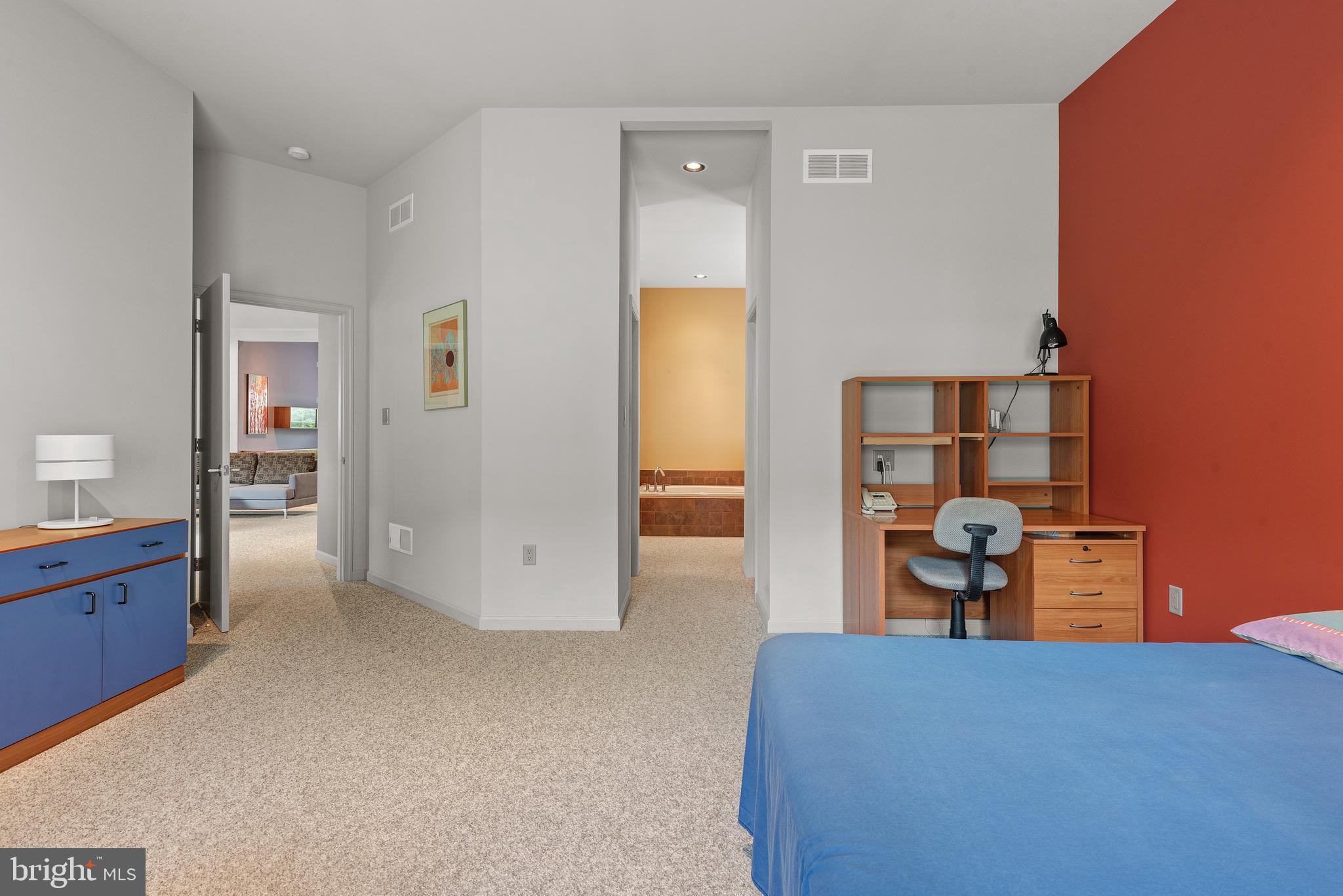 WITNEY RIDGE - Residential