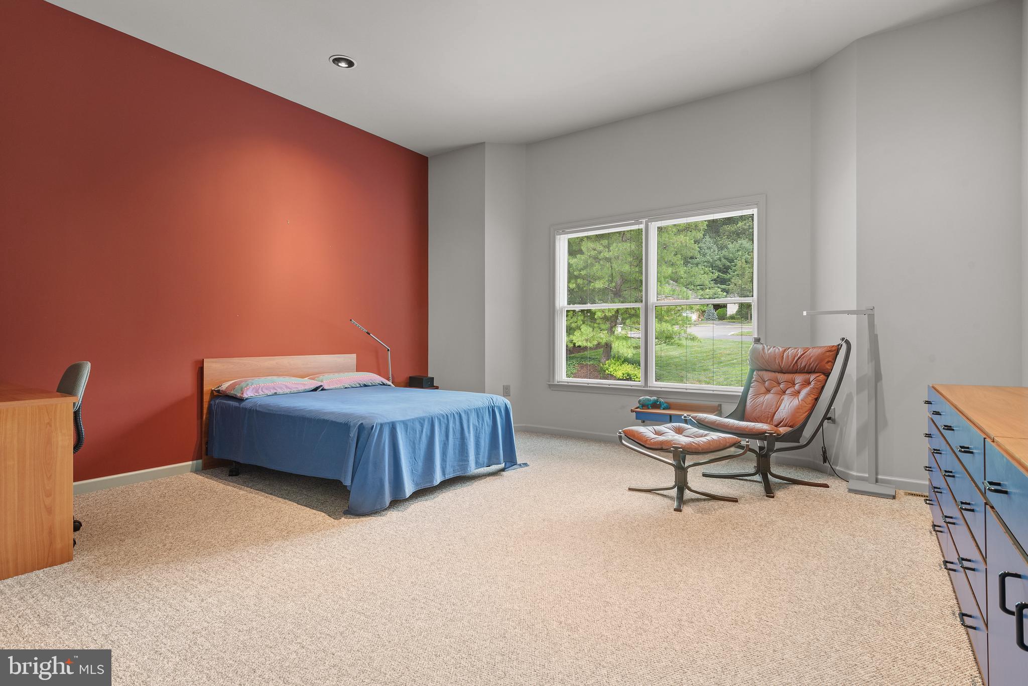 WITNEY RIDGE - Residential