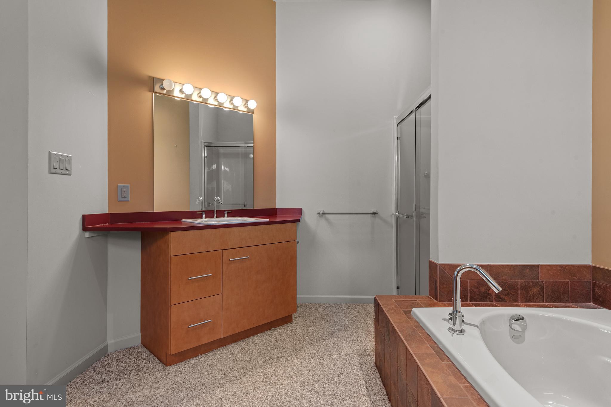 WITNEY RIDGE - Residential