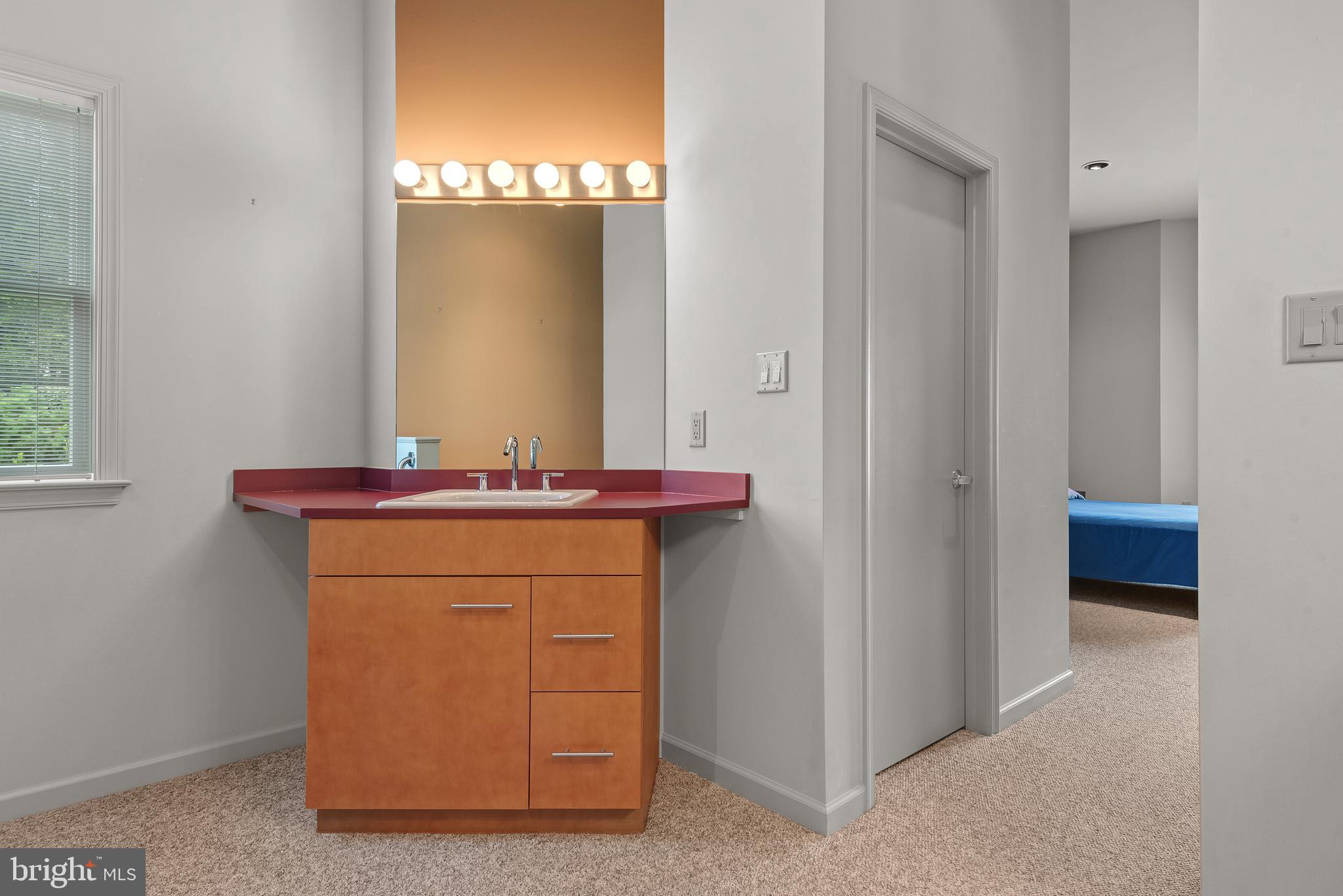 WITNEY RIDGE - Residential