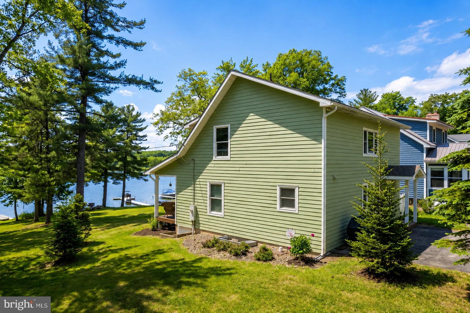 96 WHISPERING WAY