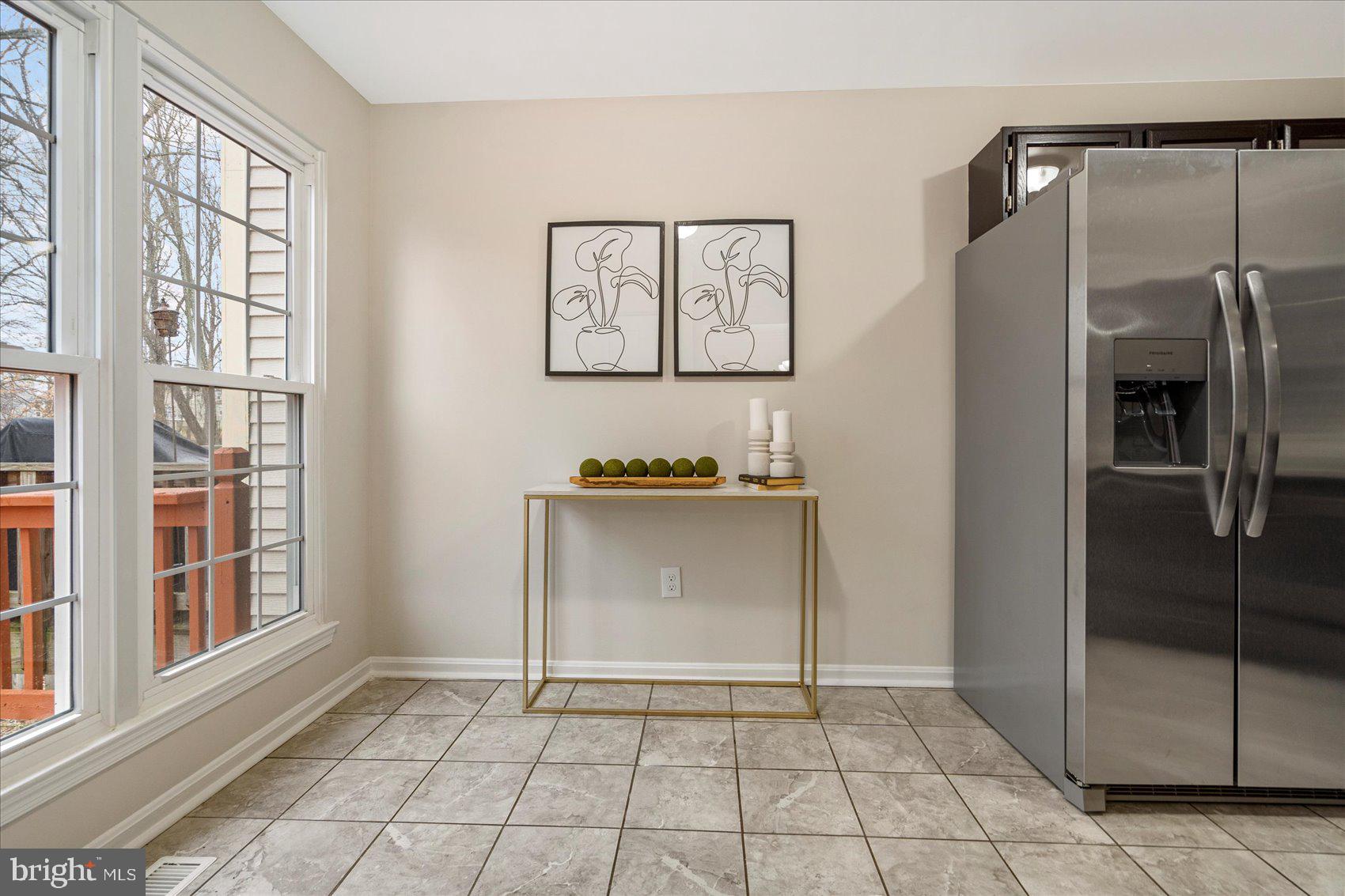 VILLAGE OF THOMAS RUN - Residential