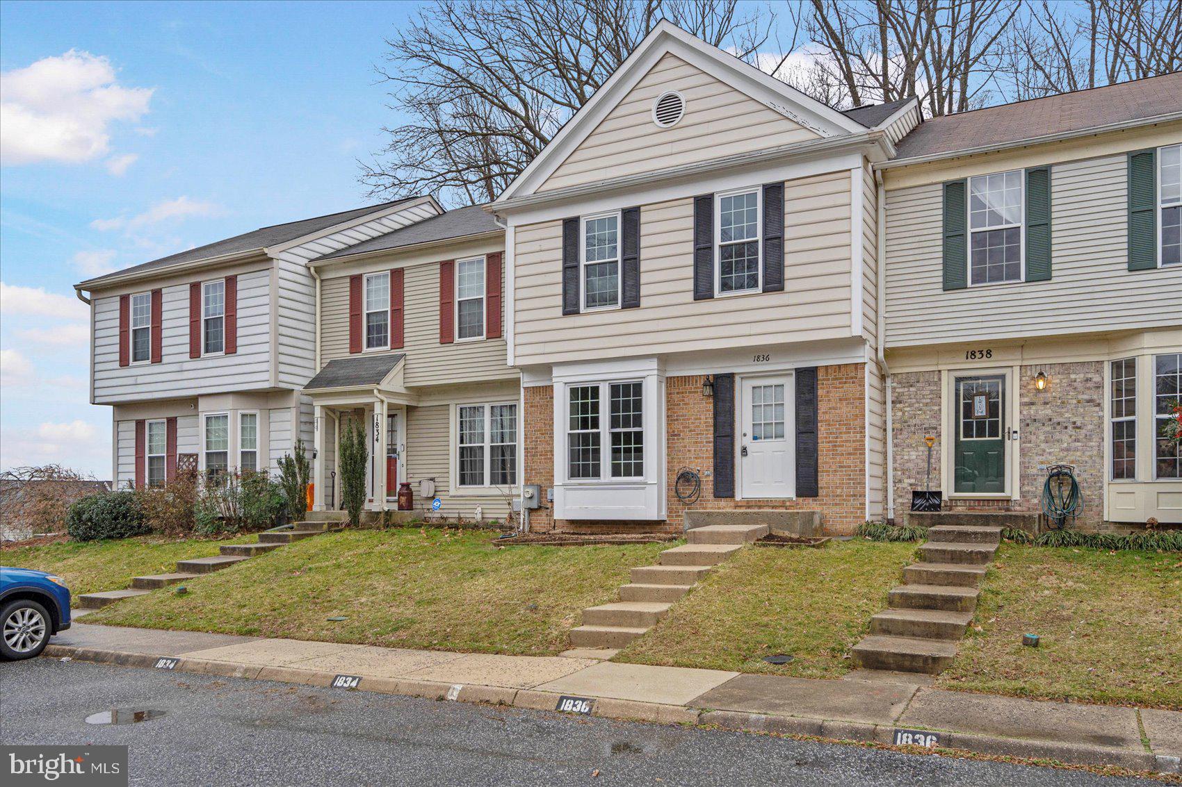 VILLAGE OF THOMAS RUN - Residential