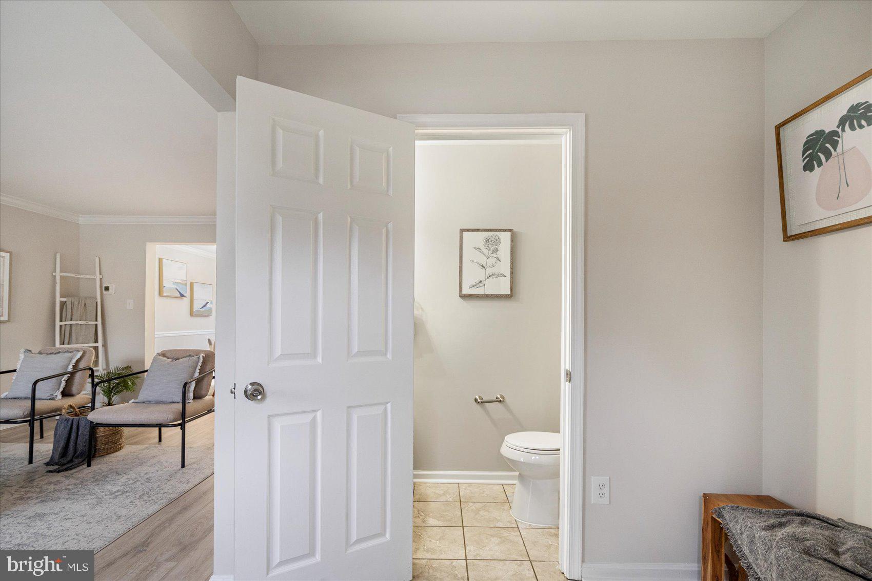 VILLAGE OF THOMAS RUN - Residential