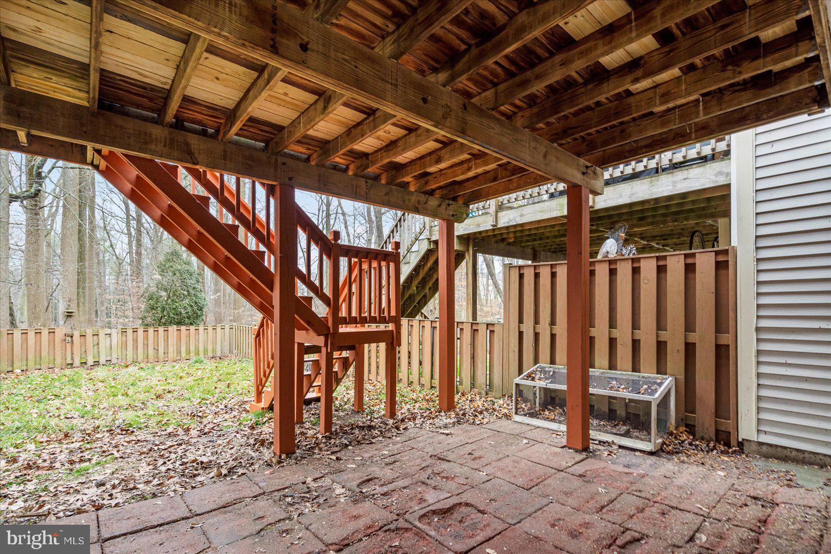 VILLAGE OF THOMAS RUN - Residential