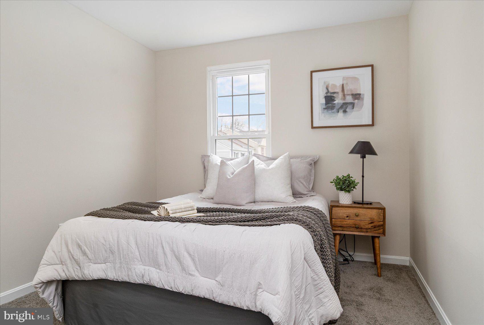 VILLAGE OF THOMAS RUN - Residential