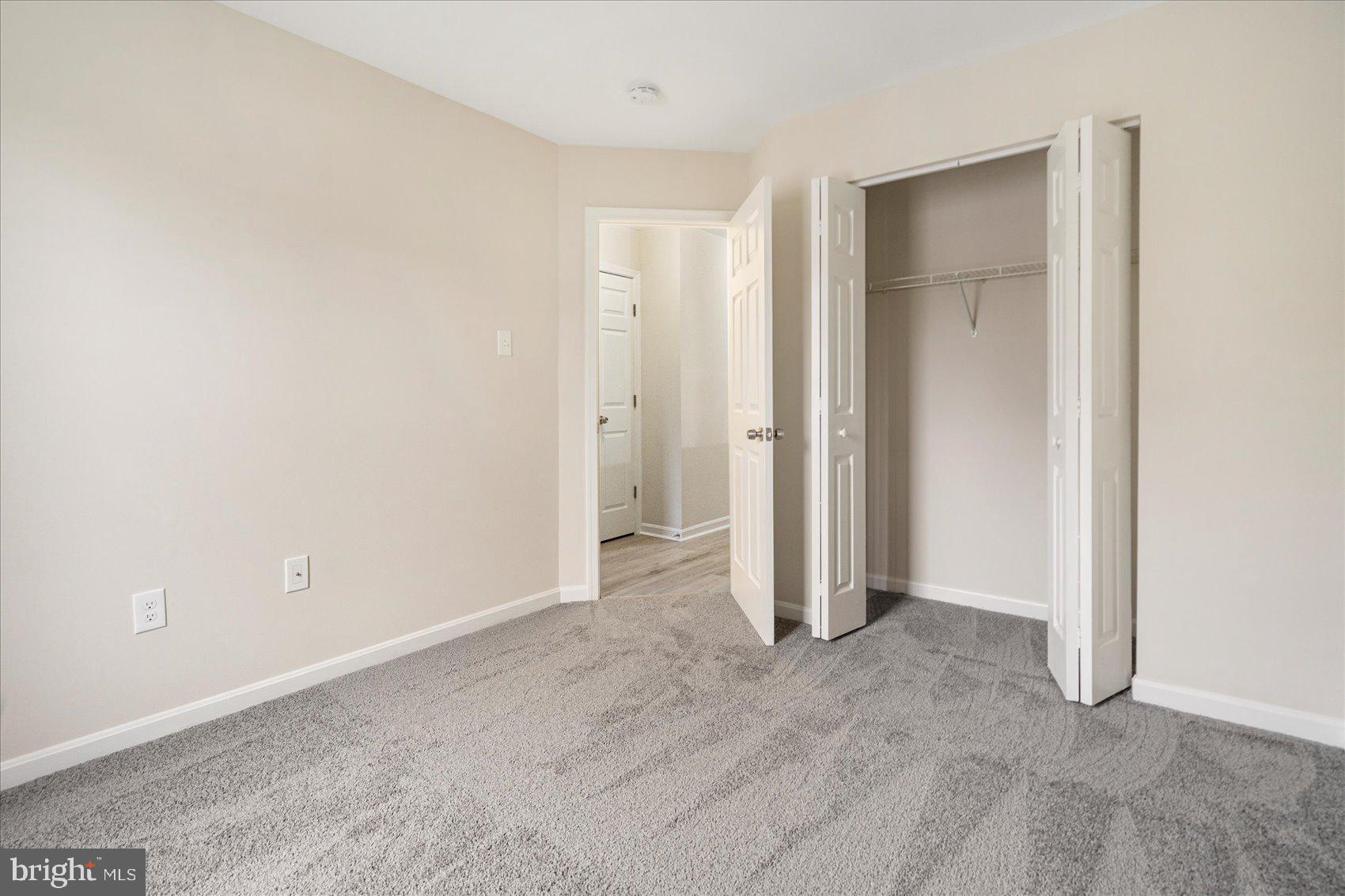 VILLAGE OF THOMAS RUN - Residential