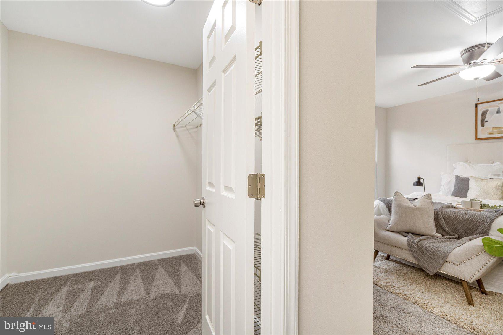 VILLAGE OF THOMAS RUN - Residential