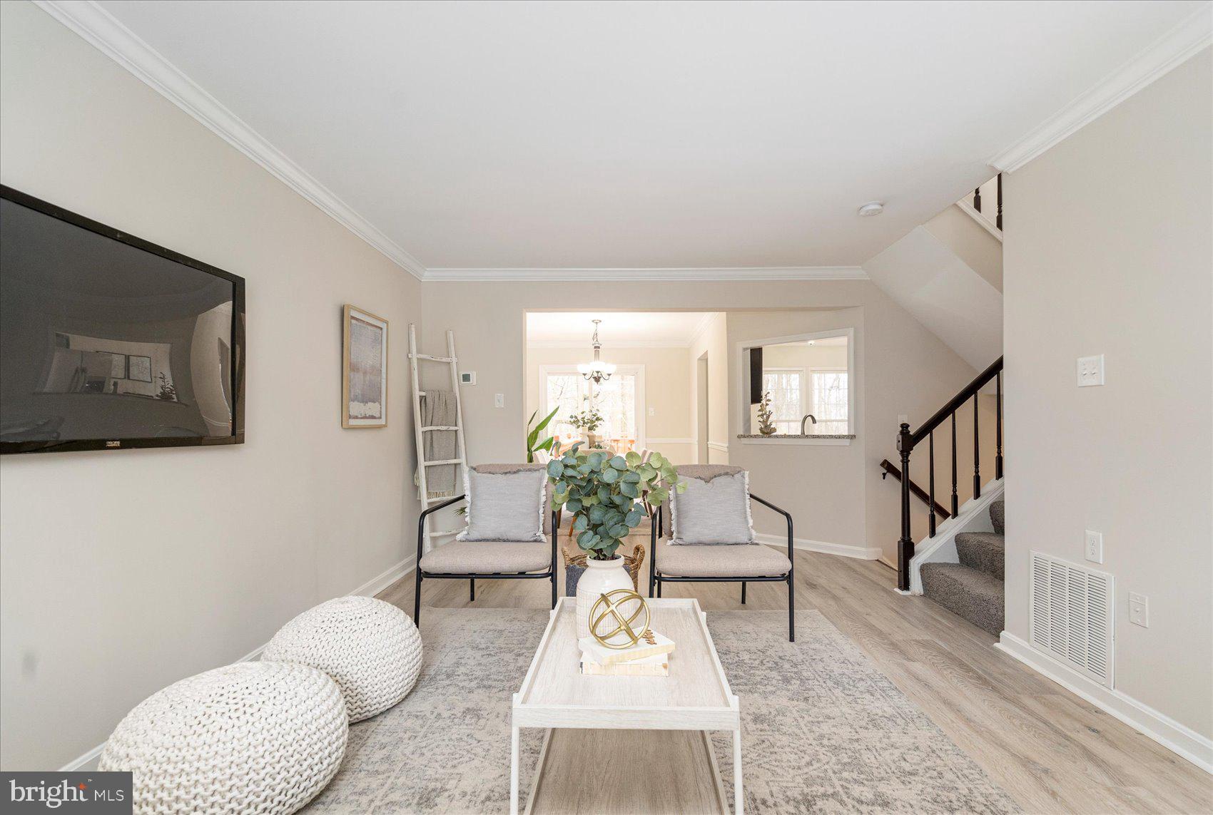 VILLAGE OF THOMAS RUN - Residential