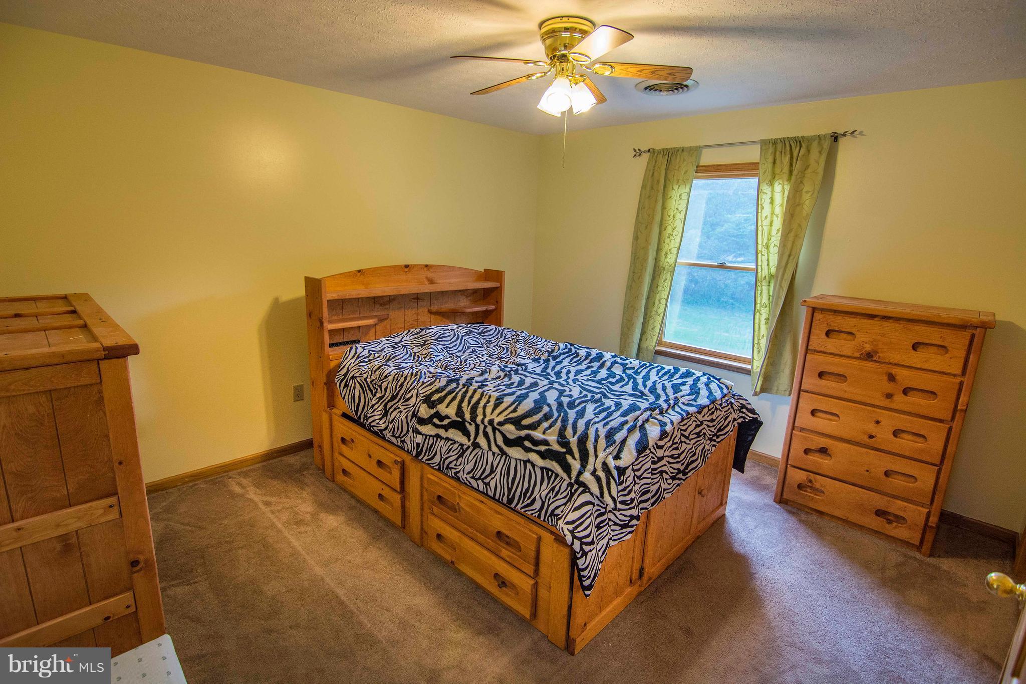 SHANLIN RIDGE - Residential