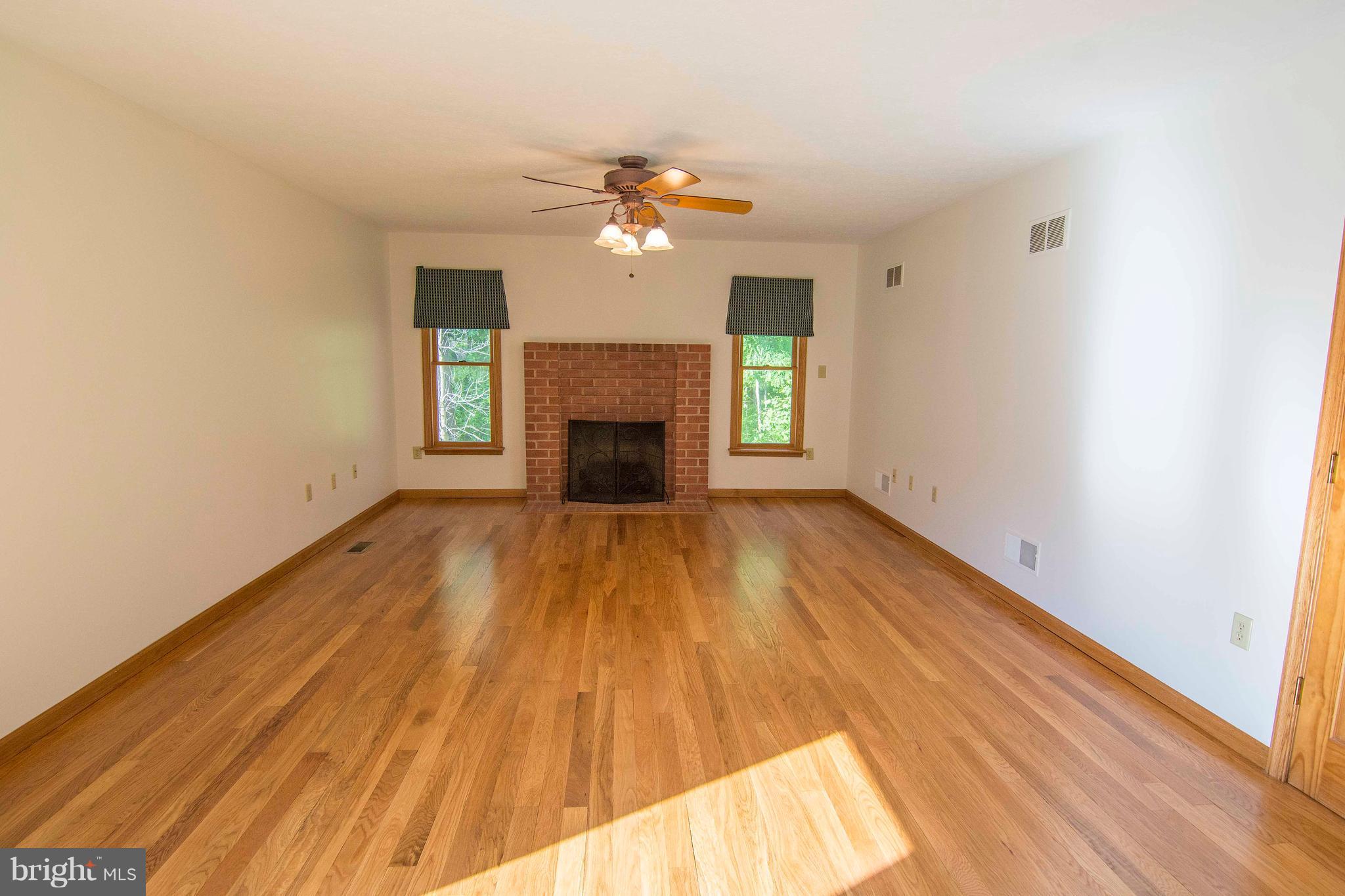 SHANLIN RIDGE - Residential