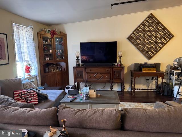 OLD CITY - Commercial Sale