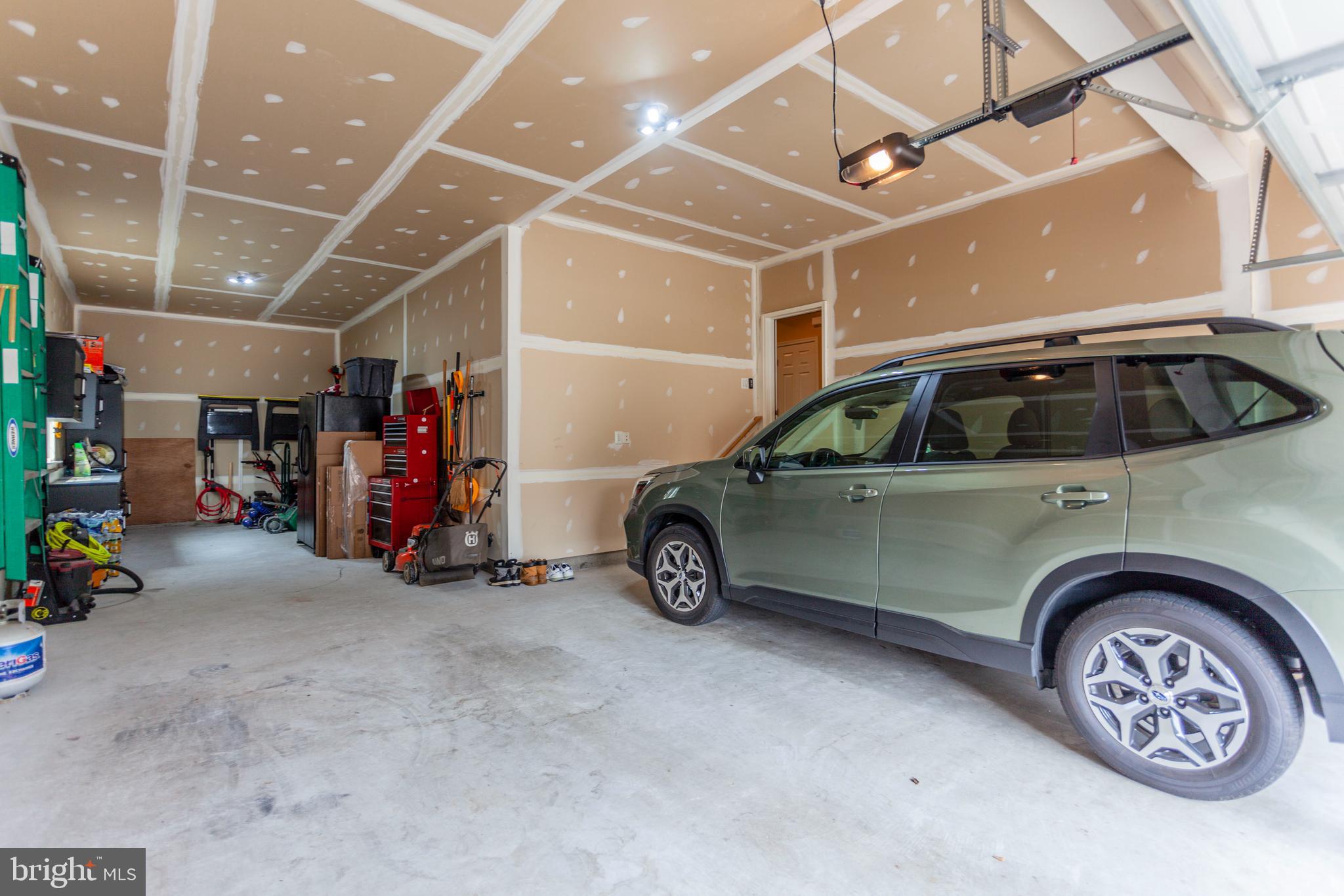 LANIER FARMS - Residential