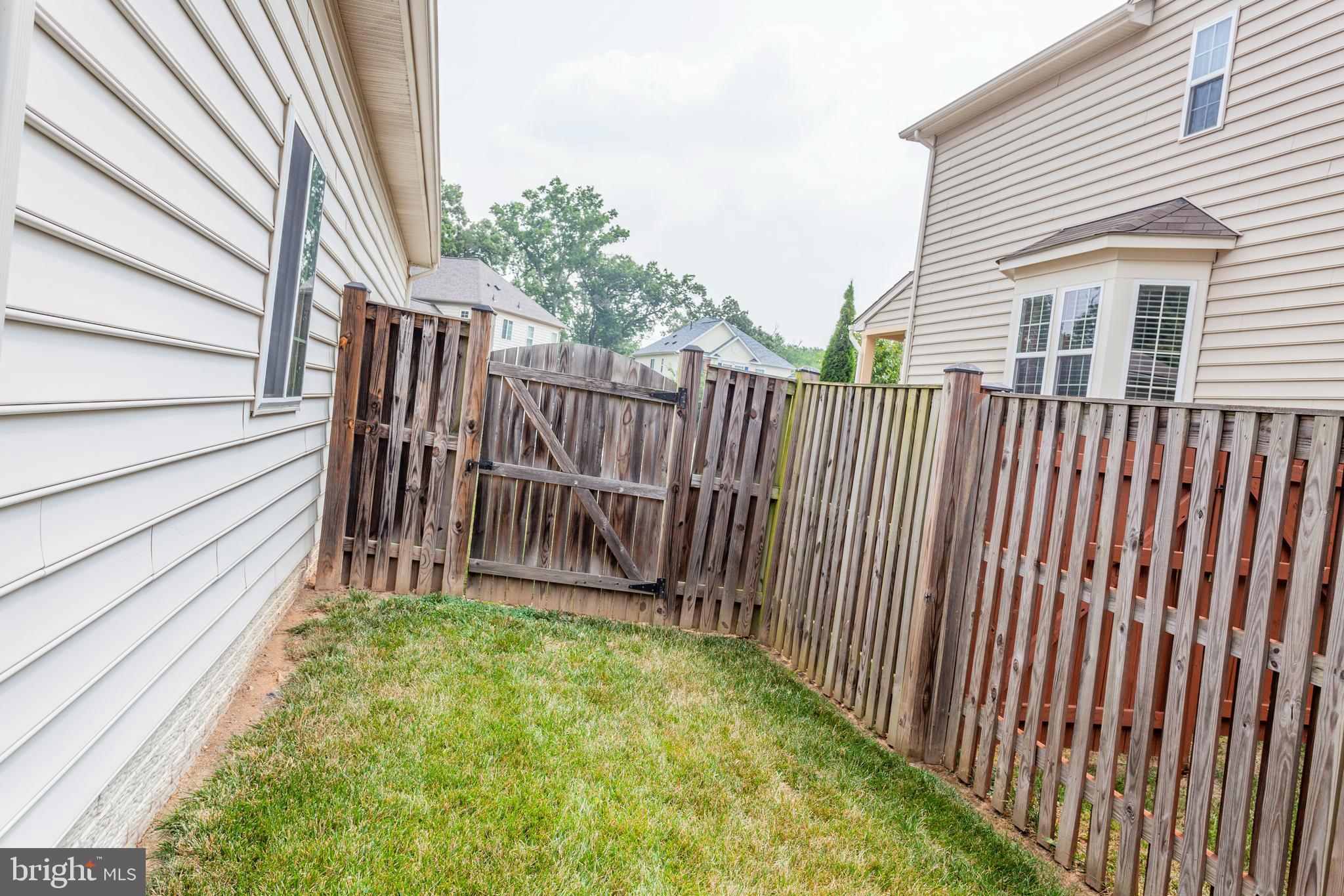 LANIER FARMS - Residential