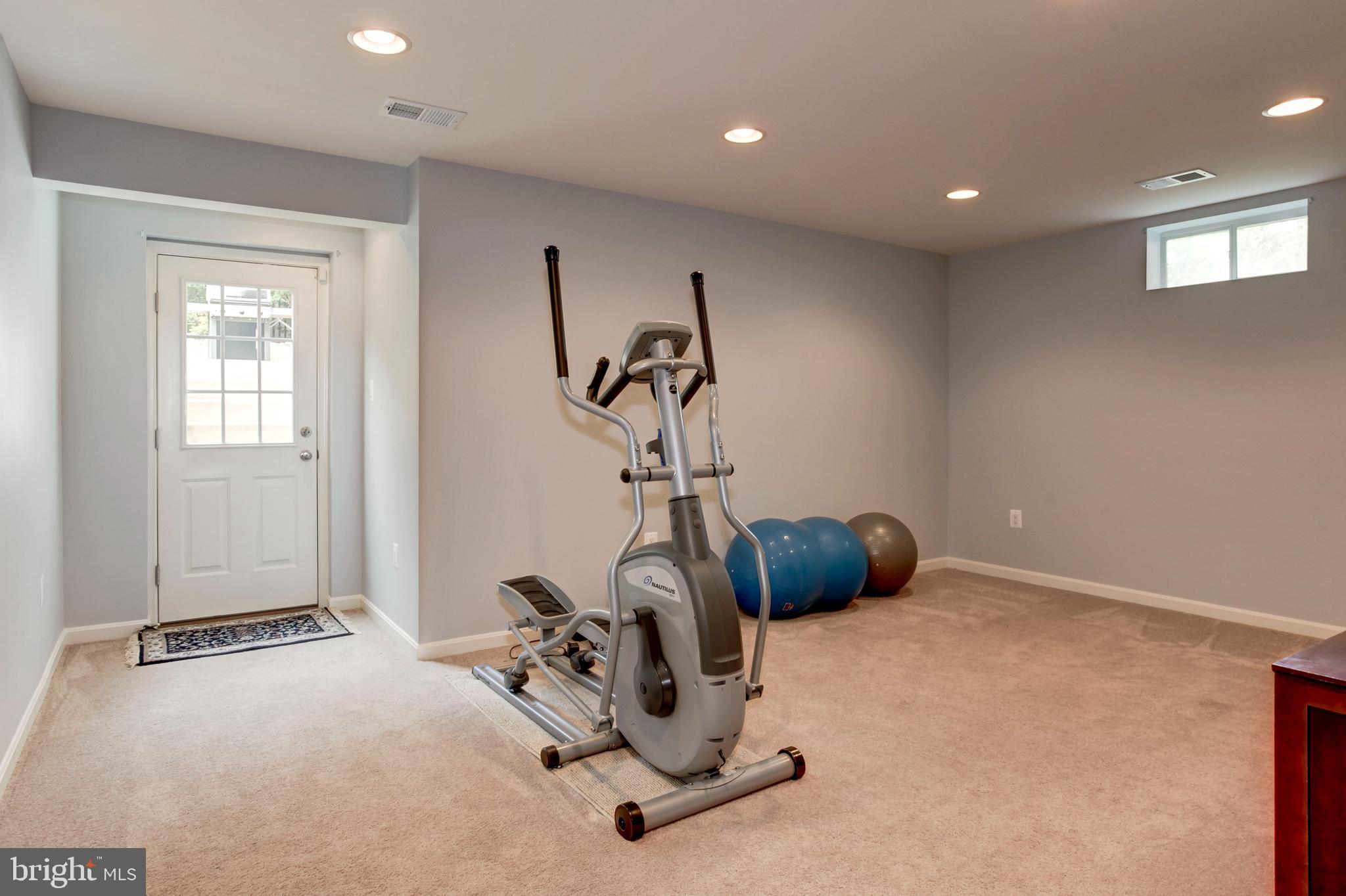 LANIER FARMS - Residential