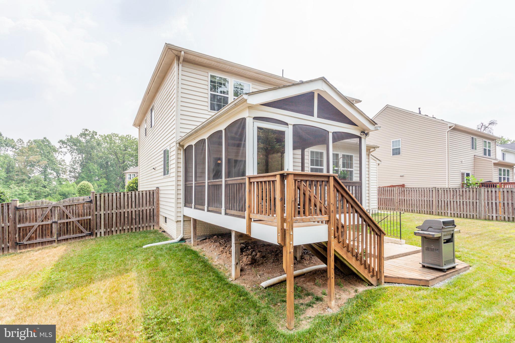 LANIER FARMS - Residential