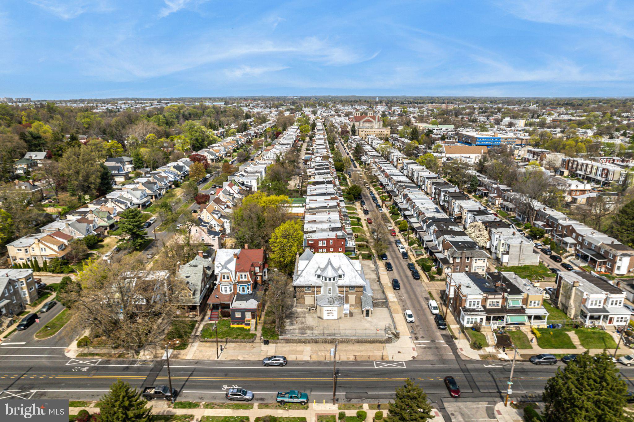 GERMANTOWN (EAST) - Commercial Sale