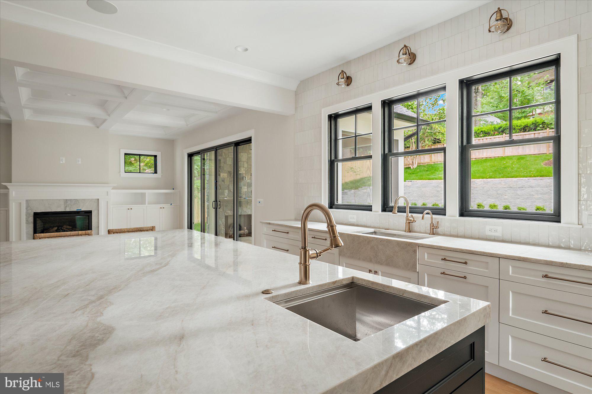 LYON PARK - Residential