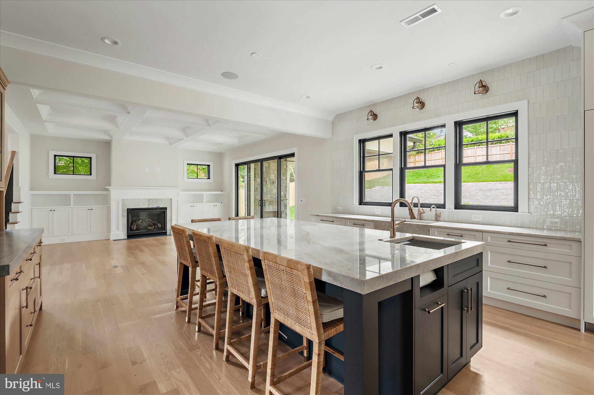 LYON PARK - Residential