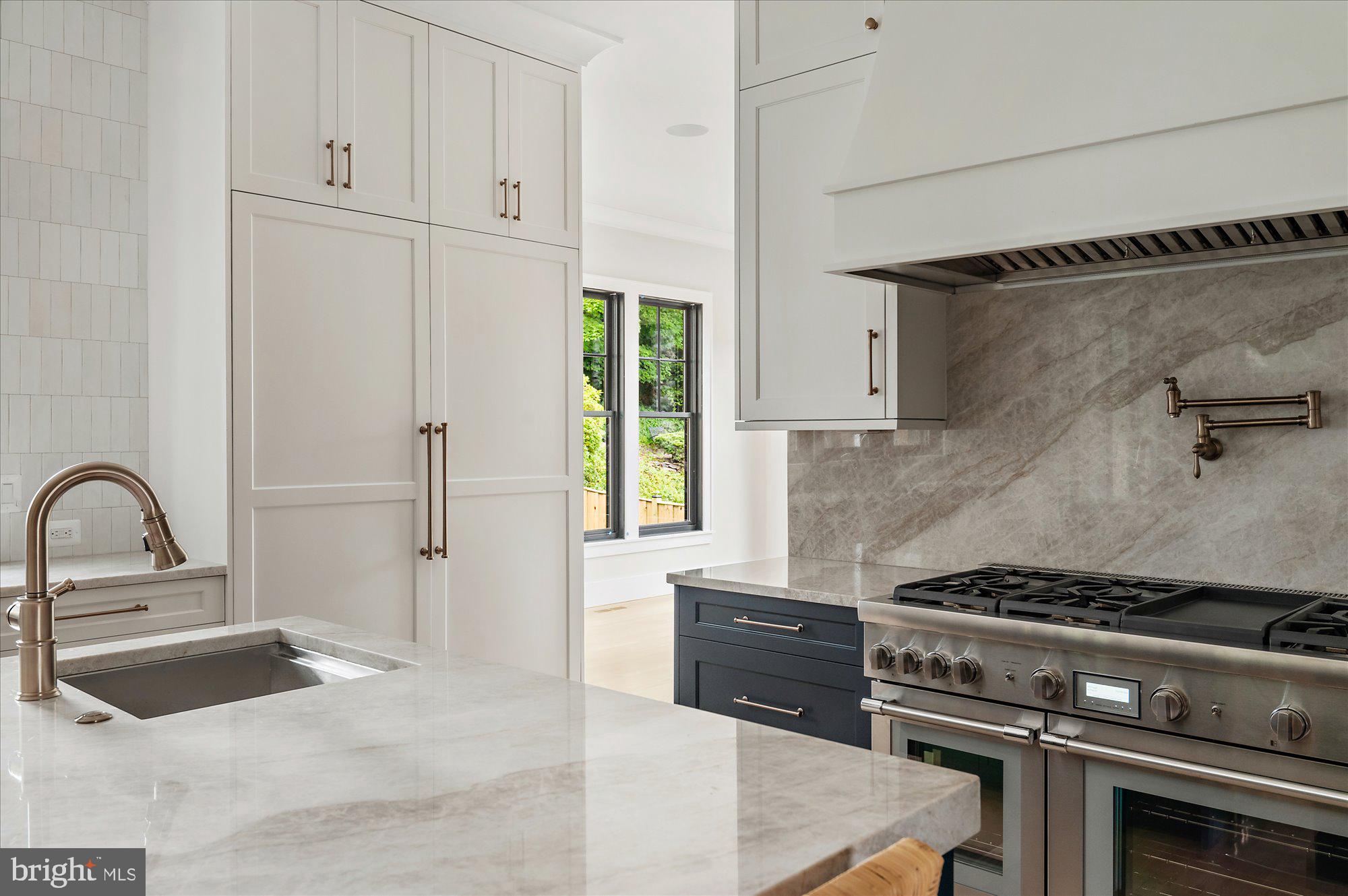 LYON PARK - Residential