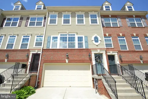 724 Hidden Oak Lane, Glen Burnie, MD MLS: MDAA2113314