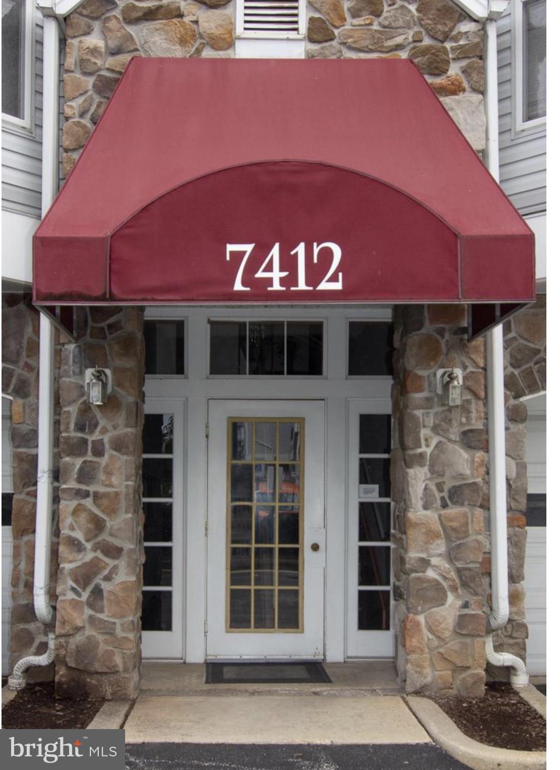 DEVON COURT - Residential