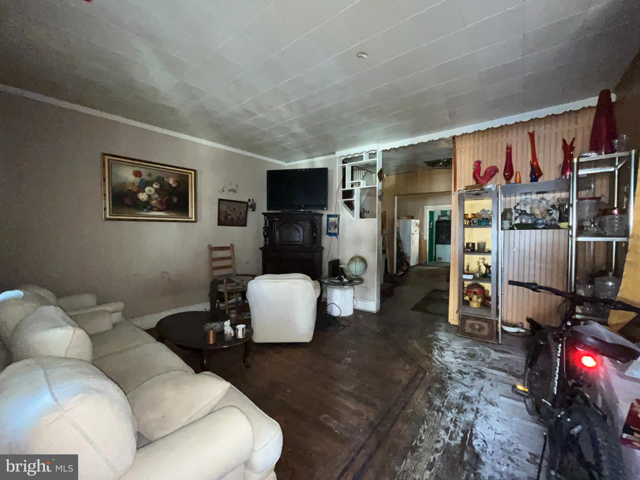 5258 CORDELIA AVENUE