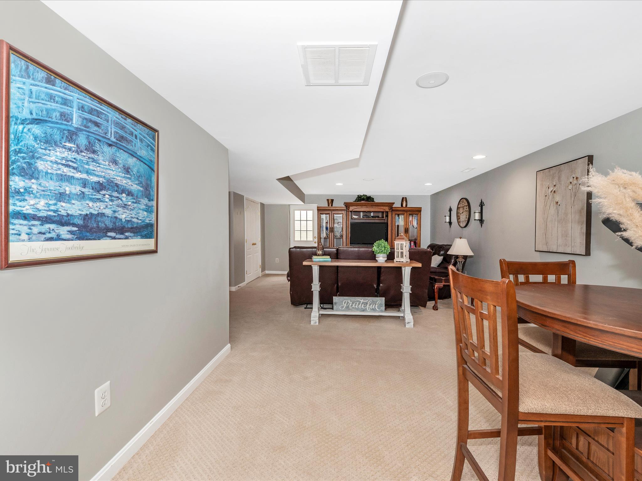 SUMMIT RIDGE - Residential