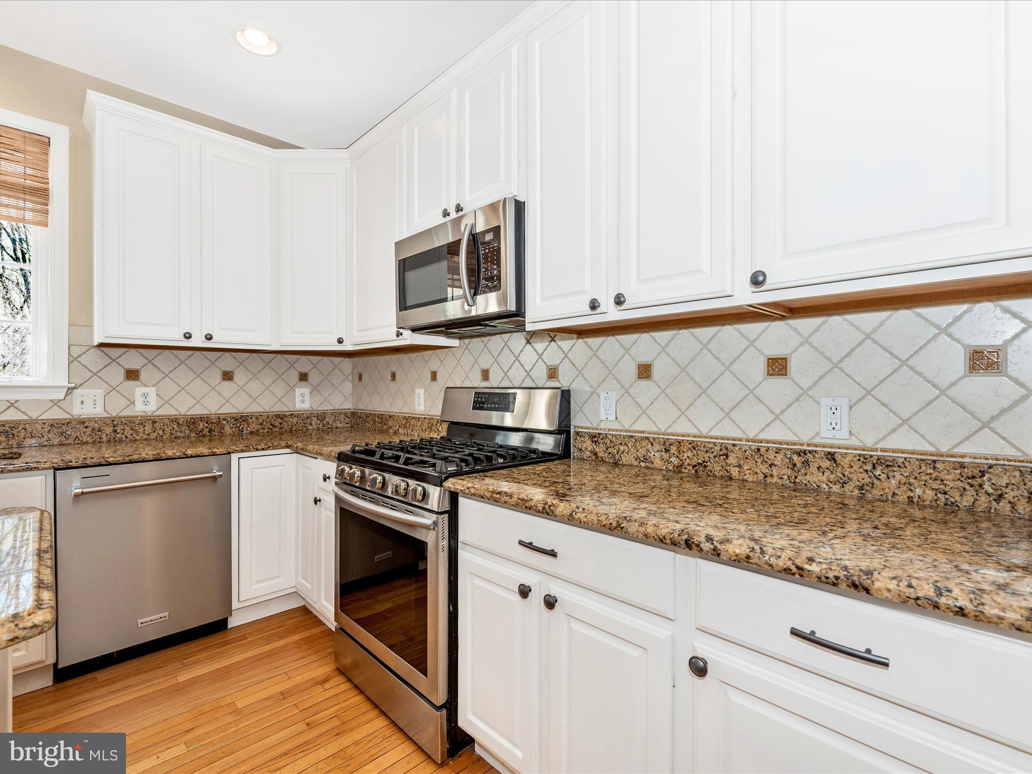 SUMMIT RIDGE - Residential