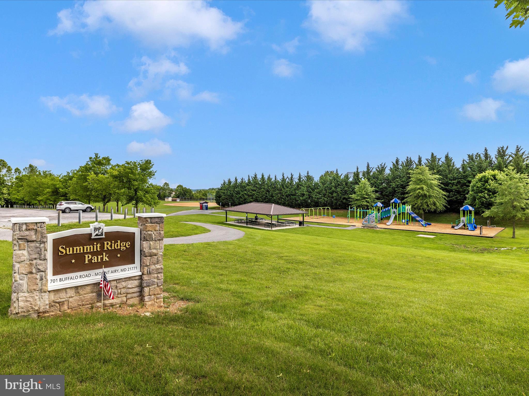 SUMMIT RIDGE - Residential