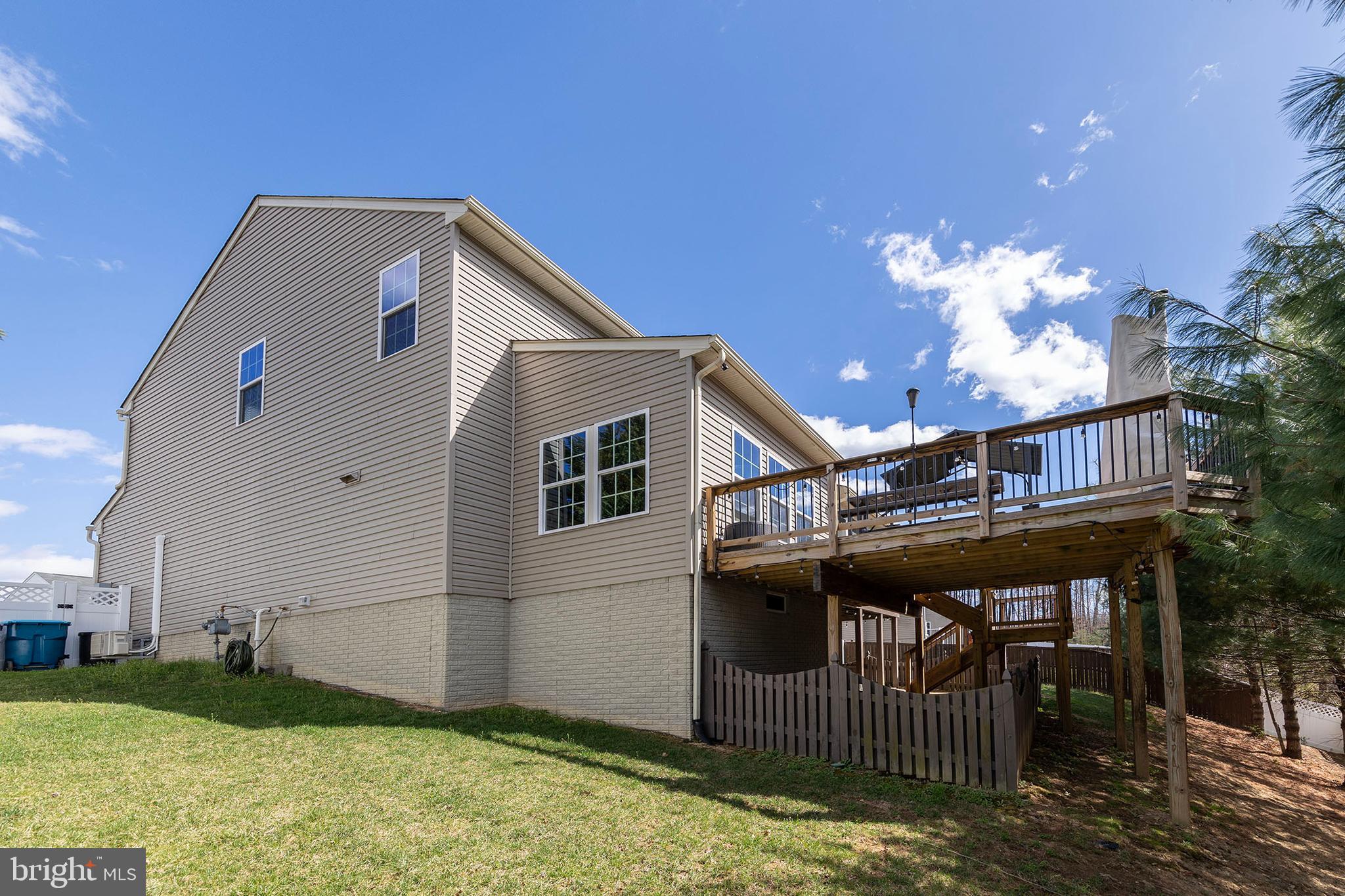 RED BUD RUN - Residential